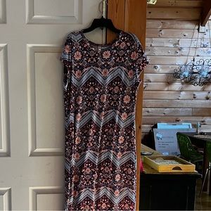 Blue and burgundy floral body conscious mid calf dress. Worn once.